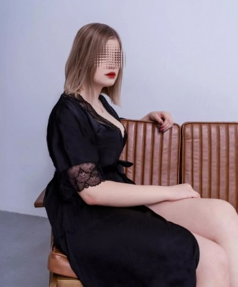 Приглашаю в мир наслаждения, где каждая минута с Мной - настоящий фейерверк эмоций. 😘
⭐ Идеальная завораживающая блондиночка с горячим темпераментом и неповторимой фигурой - это про меня! Живу в Москве и предлагаю тебе окунуться в волшебный мир страсти. Мои услуги раскроют все твои сокровенные фантазии и сделают твои самые смелые мечты яркими реальностями. 💦
🌟 Я умею быть нежной и ласковой девушкой, способной дарить тебе незабываемые моменты нашей встречи, а также страстной и сексуальной нимфеткой, которая безудержно и страстно доставит тебе удовольствие. Обожаю классический и оральный секс, эксперименты, эротический массаж и многие другие незабываемые утехи. 💋
💞 Позволь мне сделать наше свидание особенным. Стремительно забудь о мирских проблемах и растворись в океане наслаждения со мной. Мои фото проверены, а отзывы моих довольных клиентов - подтверждение высшего качества моих услуг. Ты заслуживаешь самого лучшего, и я готова дарить тебе только это!🔥
✨ Стань участником моей игры страсти и удовольствия! Жду тебя, мой загадочный гость, в Москве, чтобы воплотить все твои самые сокровенные мечты в яркую реальность. Я обещаю, ты не пожалеешь! Опыт, красота и незабываемые эмоции - это все обо мне. Мы встретимся и ты убедишься в этом сам.🌹 Маша